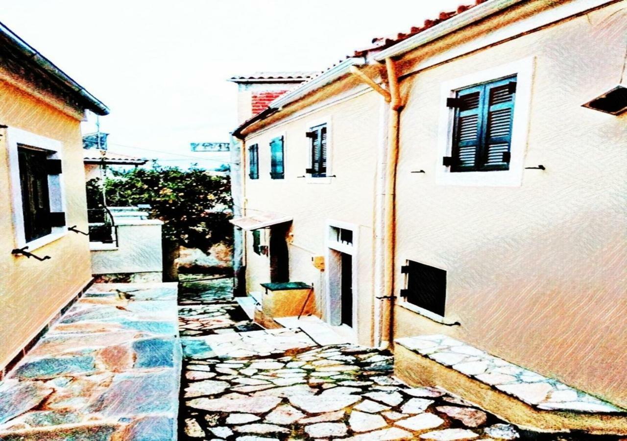 Country Traditional House In Corfu Village, Greece Sinarades Exterior photo